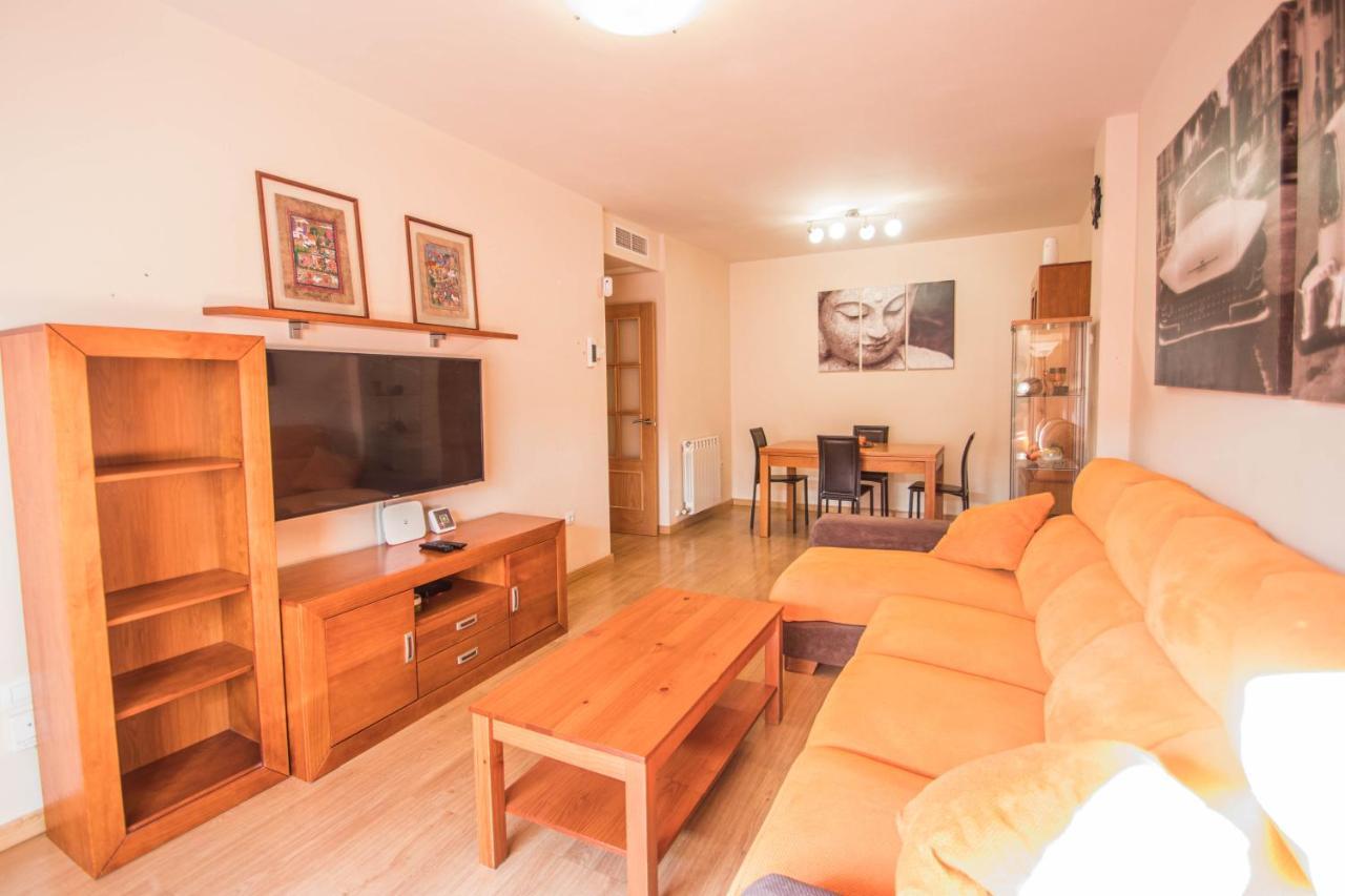 Serrallo Apartment ฮูเอตอร์ เวกา ภายนอก รูปภาพ