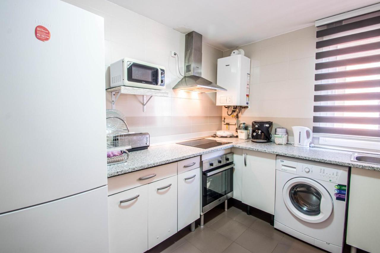 Serrallo Apartment ฮูเอตอร์ เวกา ภายนอก รูปภาพ