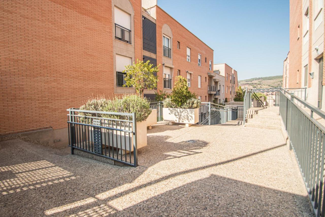 Serrallo Apartment ฮูเอตอร์ เวกา ภายนอก รูปภาพ