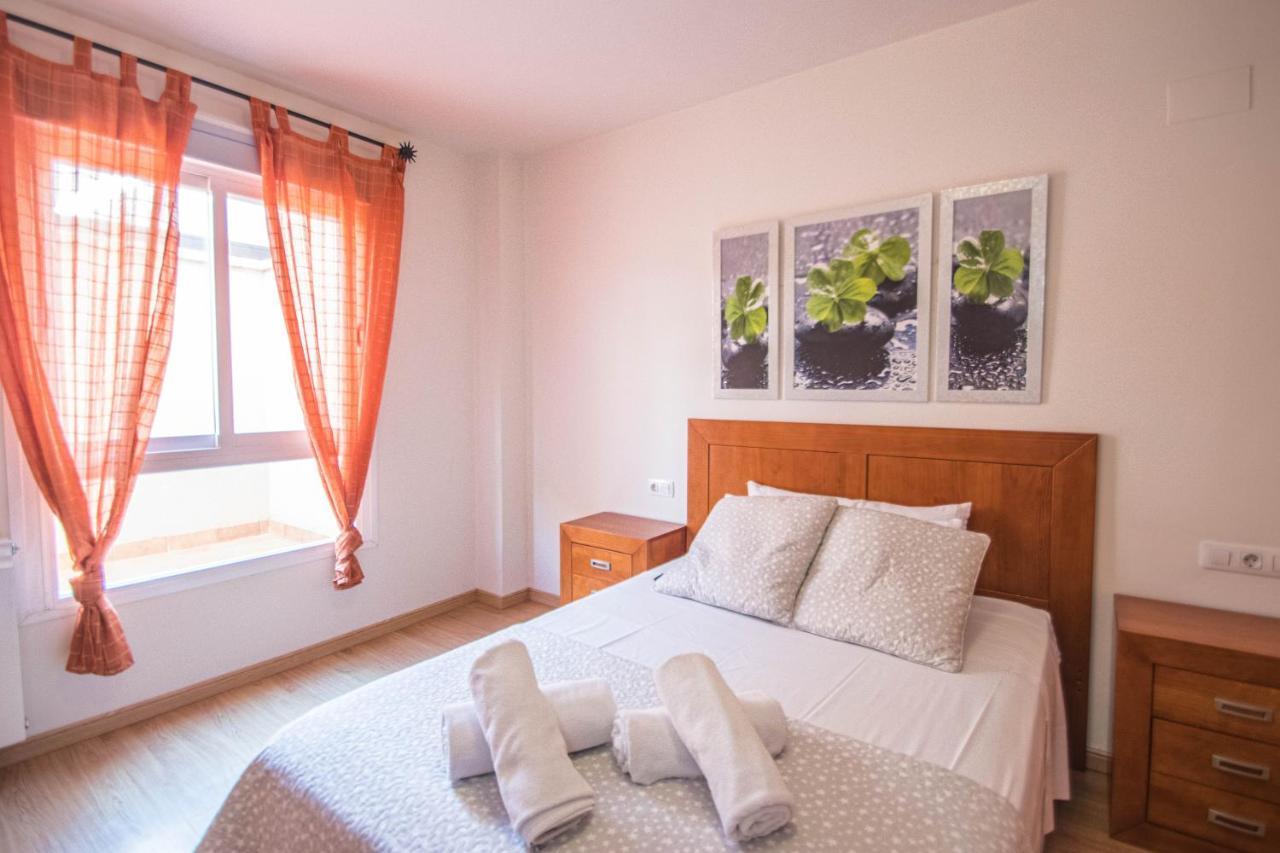 Serrallo Apartment ฮูเอตอร์ เวกา ภายนอก รูปภาพ